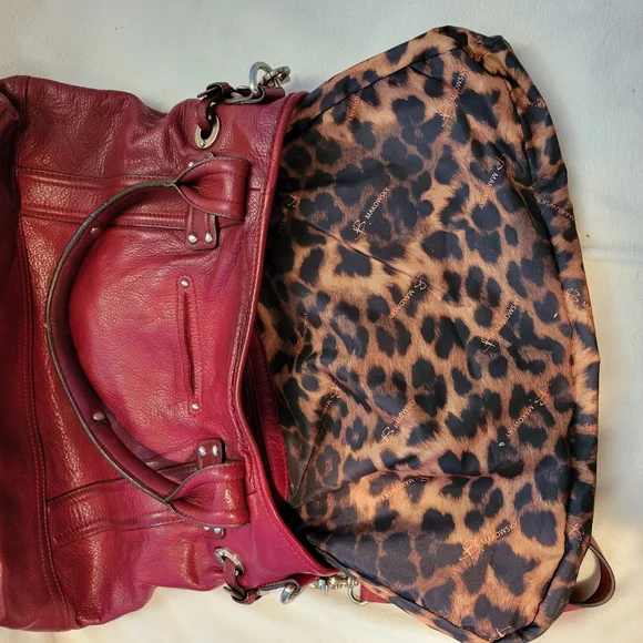 B. Makowsky Deep Red Pebbled Leather Bag EUC Silver Hardware - Picture 10 of 16